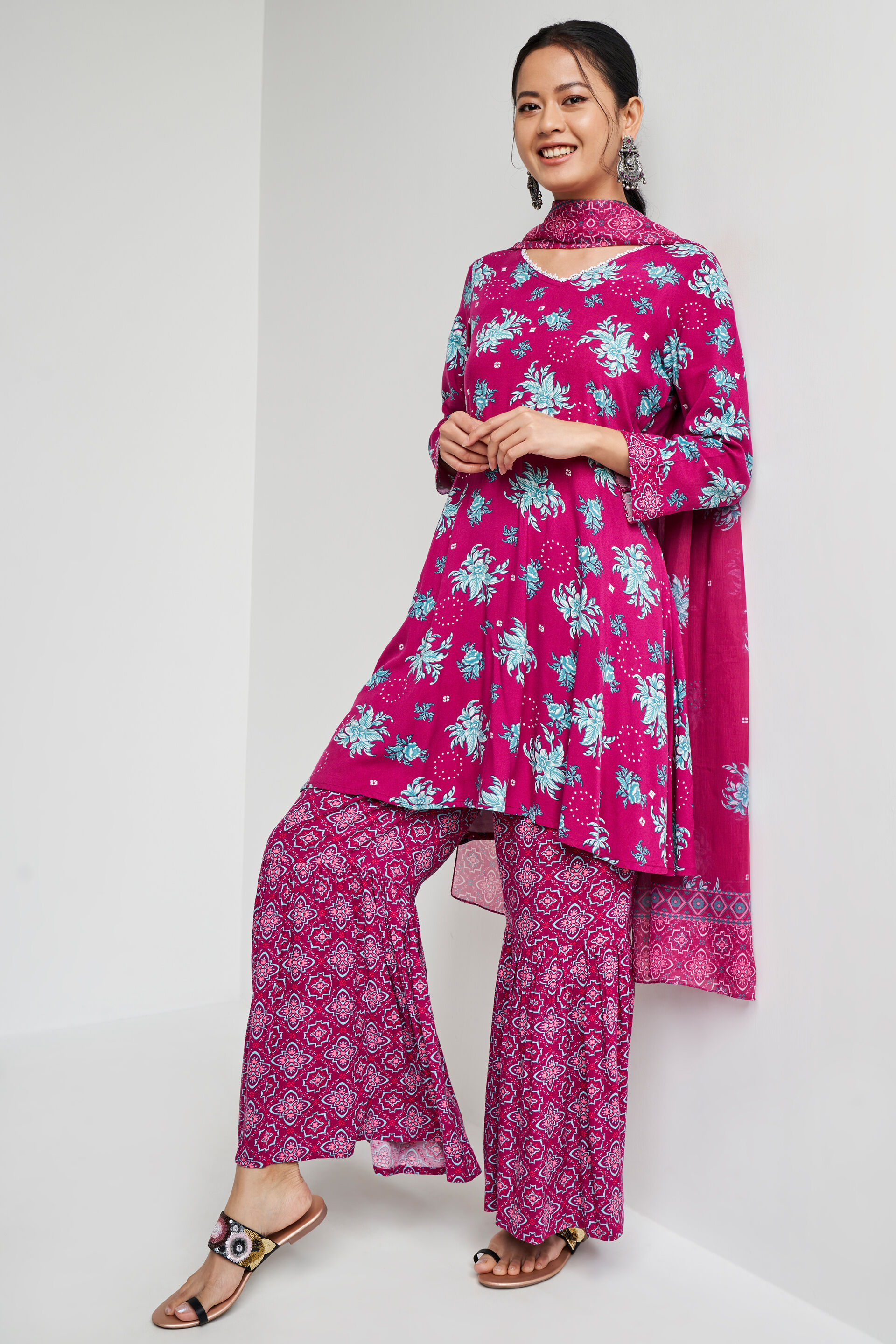 Global desi top palazzo suits